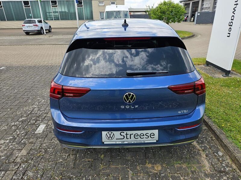 Gebraucht VW Golf VIII Edition 150 PS (110 kW) 2024 Blau Limousine