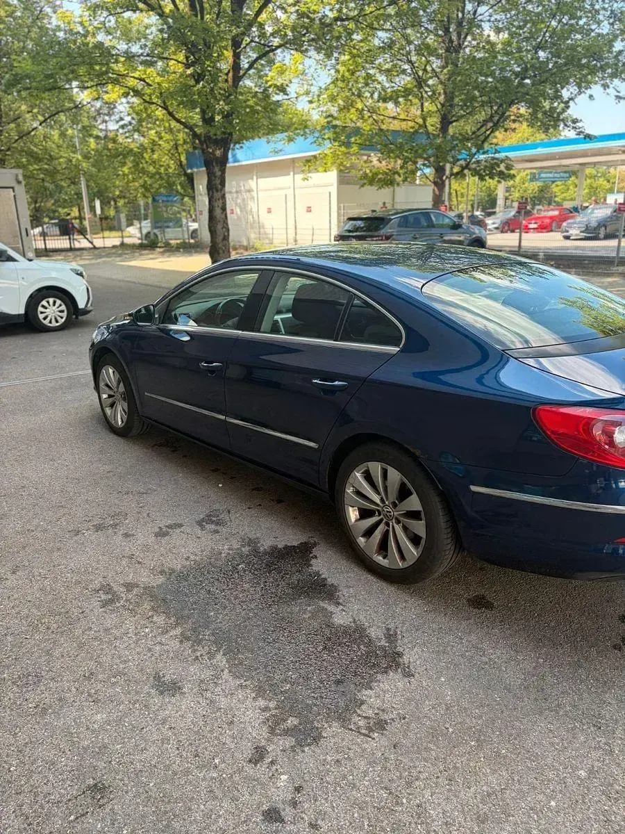 Usata VW Passat 160 CV (117 kW) 2008 Blu Coupé