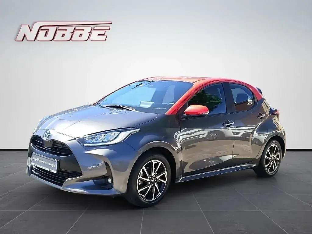 Gebraucht Toyota Yaris Hybrid 116 PS (85 kW) 2021 Limousine