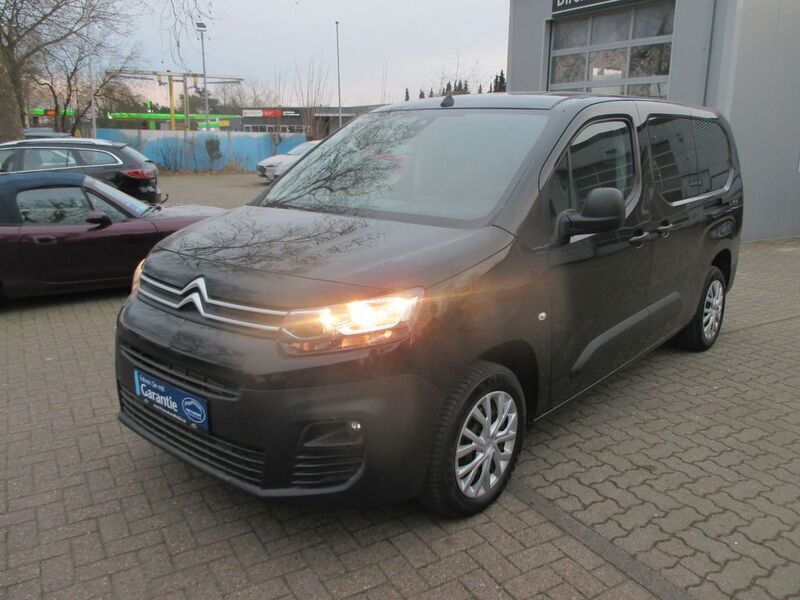 Schwarz Gebraucht 2021 Citroën Berlingo Van / Kleinbus | 17.555 € (Fairer Preis) - Bild 1/4