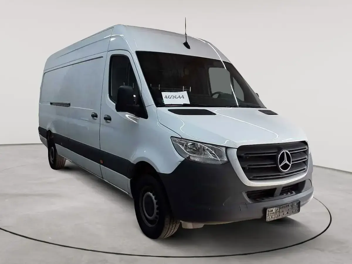 Gebraucht Mercedes Sprinter 170 PS (125 kW) 2024 Van
