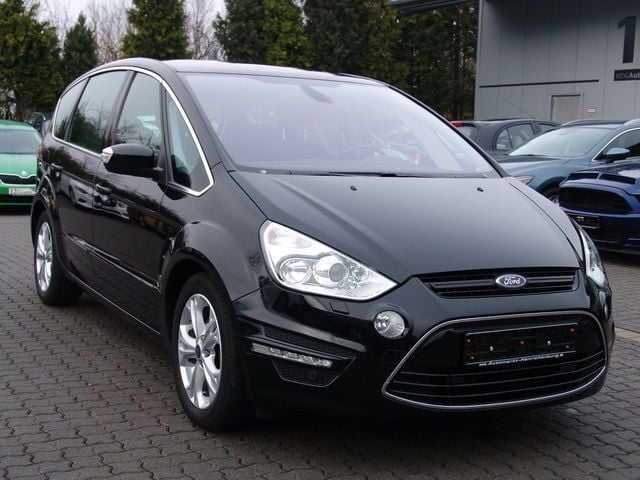 Gebraucht Ford S-MAX Titanium 200 PS (147 kW) 2014 Schwarz metallic Van / Kleinbus