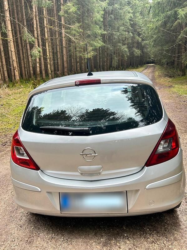 Gebraucht Opel Corsa 90 PS (66 kW) 2010 Grau Kleinwagen