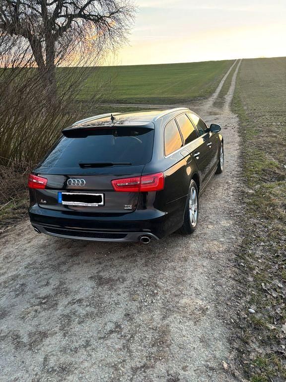Usata Audi A6 245 CV (180 kW) 2014 Nero Station wagon