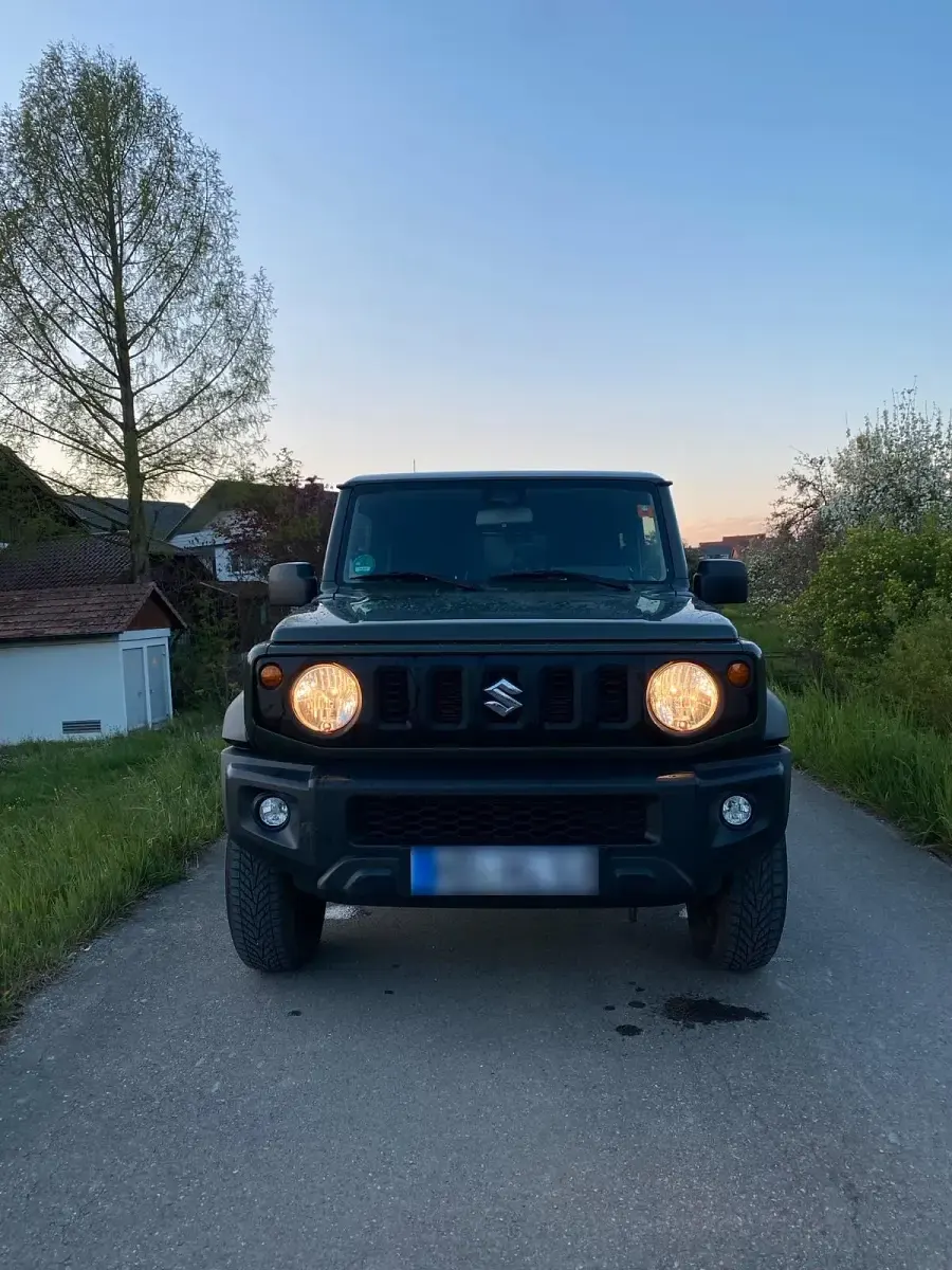 Gebraucht Suzuki Jimny Comfort 102 PS (75 kW) 2019 Grün SUV