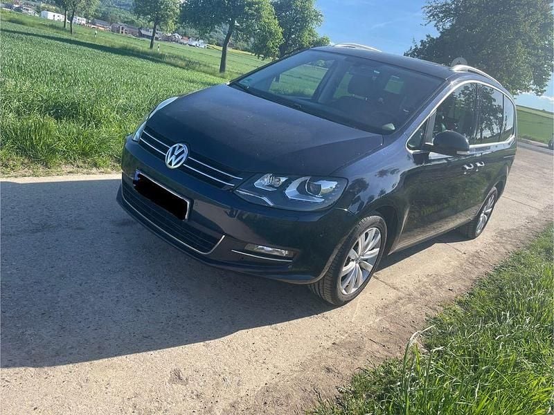Gebraucht VW Sharan Highline 140 PS (102 kW) 2014 Blau Van / Kleinbus