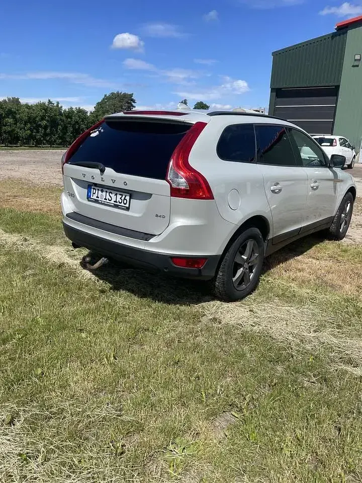 Gebraucht Volvo XC60 185 PS (136 kW) 2010 SUV