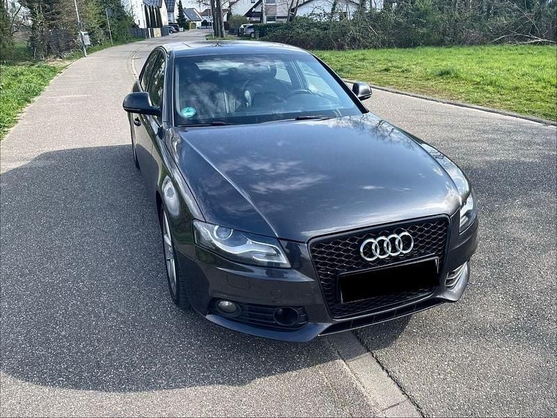 Grau Gebraucht 2008 Audi A4 Ambition Limousine | 3.800 € (Superpreis) - Bild 1/4
