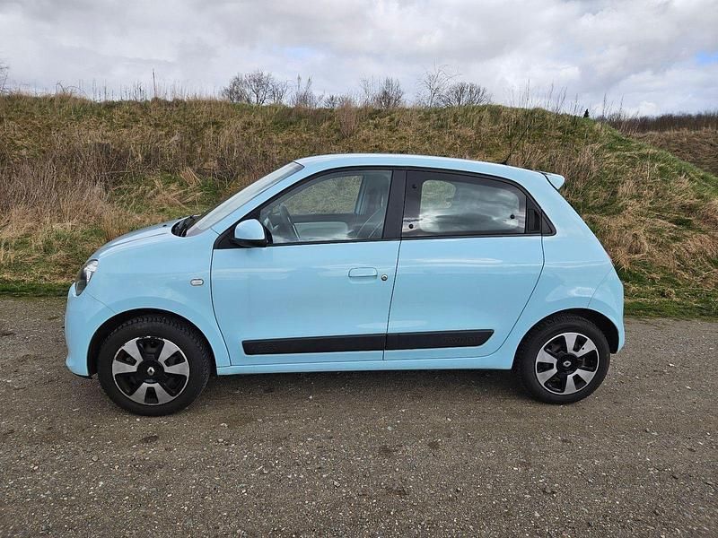 Gebraucht Renault Twingo Experience 69 PS (50 kW) 2016 Blau Kleinwagen