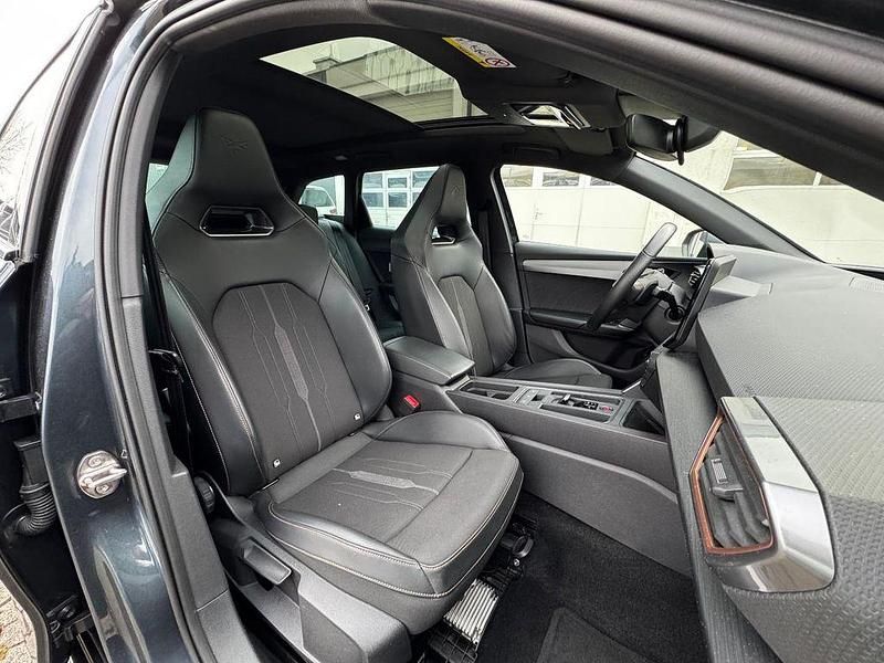 Gebraucht Cupra Leon VZ 245 PS (180 kW) 2021 Magnetic grau metallic Kombi