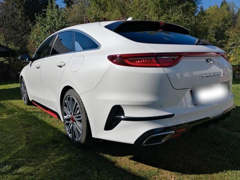 Gebraucht Kia ProCeed GT 204 PS (150 kW) 2019 Weiß Kombi