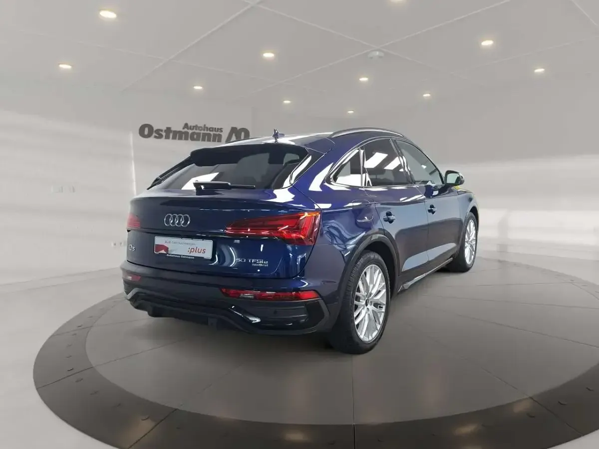 Gebraucht Audi Q5 Sportback S-Line 299 PS (219 kW) 2021 Navarrablau metallic SUV