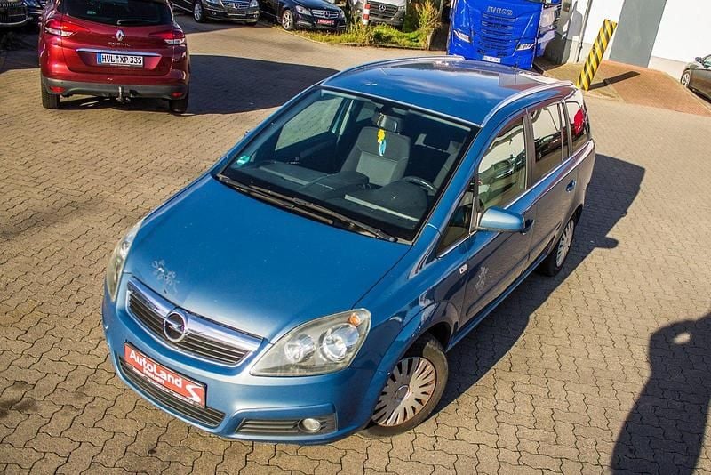 Blau Gebraucht 2008 Opel Zafira Van / Kleinbus | 1.499 € (Superpreis) - Bild 1/4