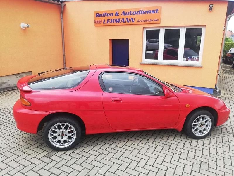 Rot Gebraucht 1998 Mazda MX3 Kleinwagen | 3.500 € - Bild 1/4