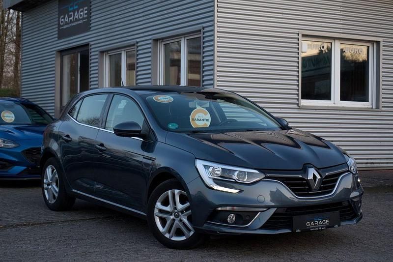 Gebraucht Renault Mégane IV Experience 101 PS (74 kW) 2016 Grau Limousine