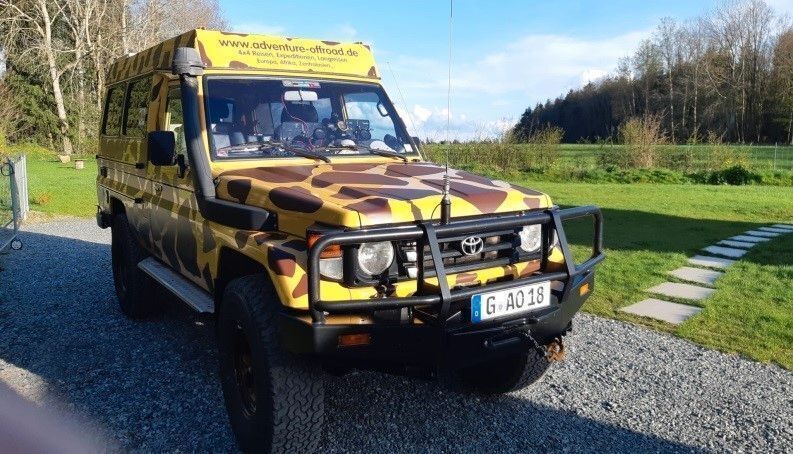 Gelb Gebraucht 2001 Toyota Land Cruiser SUV | 89.900 € - Bild 1/4
