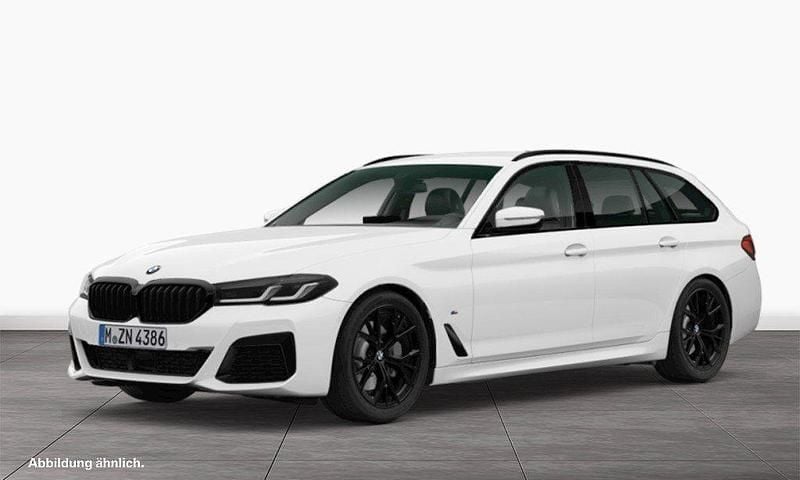 Alpinweiß uni Gebraucht 2022 BMW 540 M Sport Kombi | 46.500 € (Guter Preis) - Bild 1/3