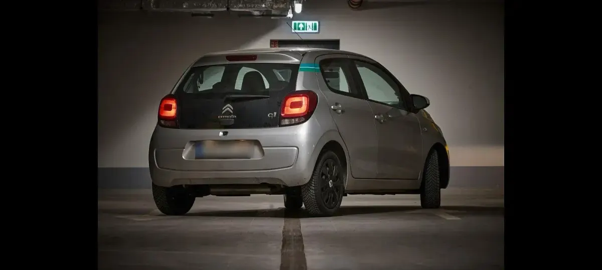 Gebraucht Citroën C1 Live 69 PS (50 kW) 2017 Silber Kleinwagen