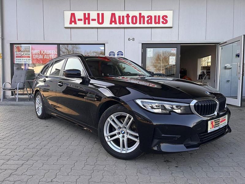 Gebraucht BMW 320 Advantage 190 PS (139 kW) 2019 Schwarz Kombi