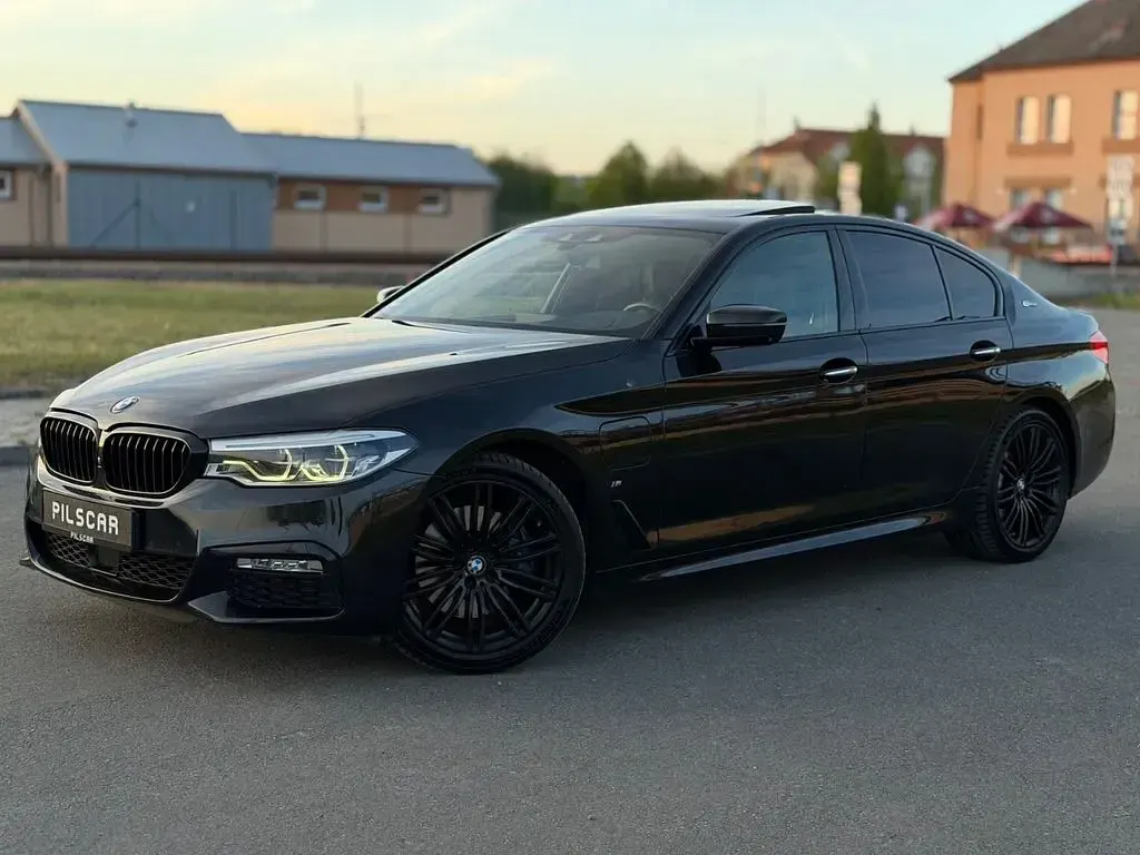 Używany BMW 530e iPerformance 252 KM (185 kW) 2017 Czarny Sedan/Limuzyna