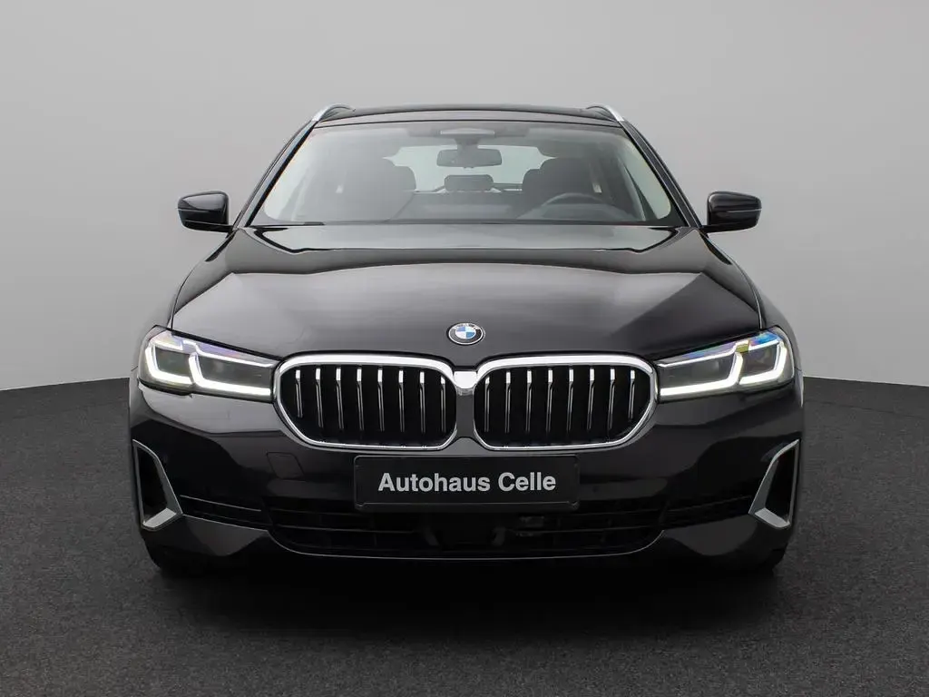 Gebraucht BMW 530 Luxury Line 286 PS (210 kW) 2022 Schwarz Limousine