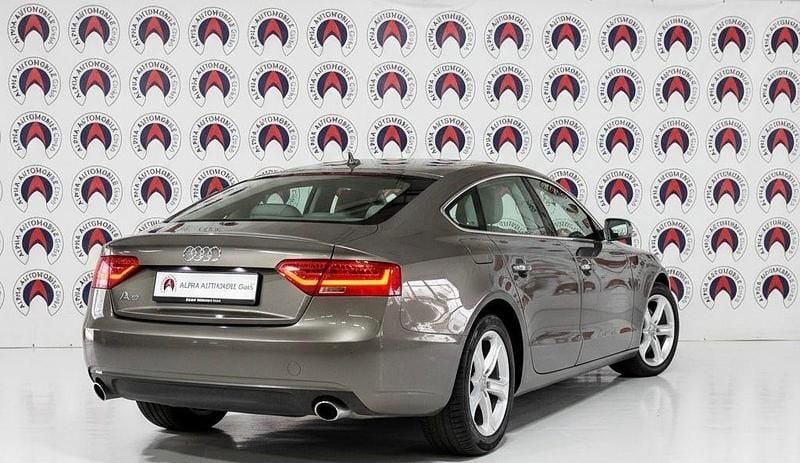 Gebraucht Audi A5 Sportback Advanced 177 PS (130 kW) 2016 Grau Kleinwagen