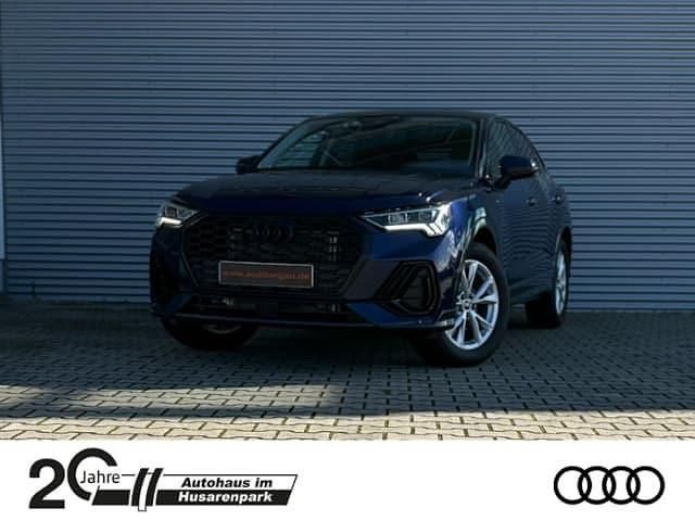 Navarrablau metallic Neu 2025 Audi Q3 Sportback Ambiente SUV | 49.990 € (Teuer) - Bild 1/4