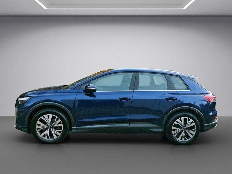 Gebraucht Audi Q4 e-tron Advanced 125 kW (170 PS) 2022 Navarrablau SUV