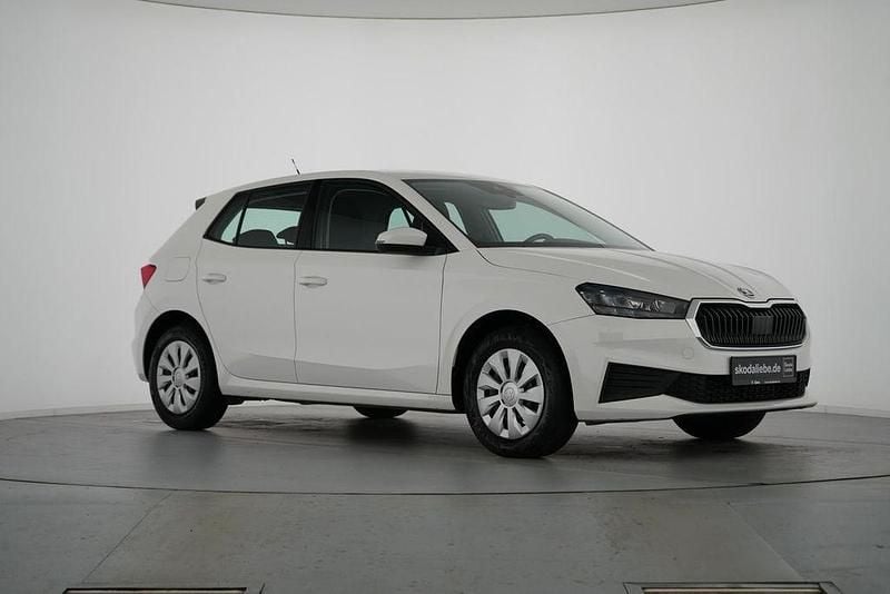 Gebraucht Skoda Fabia Ambition 95 PS (69 kW) 2022 Weiß Kleinwagen