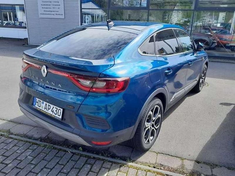 Gebraucht Renault Arkana Techno 143 PS (105 kW) 2023 Sansibarblau metallic SUV