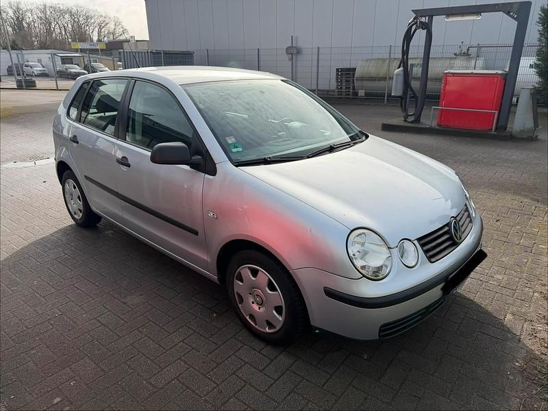 Gebraucht VW Polo 64 PS (47 kW) 2003 Grau Kleinwagen