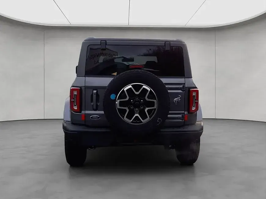Neu Ford Bronco Outer Banks 334 PS (245 kW) 2026 Grau SUV