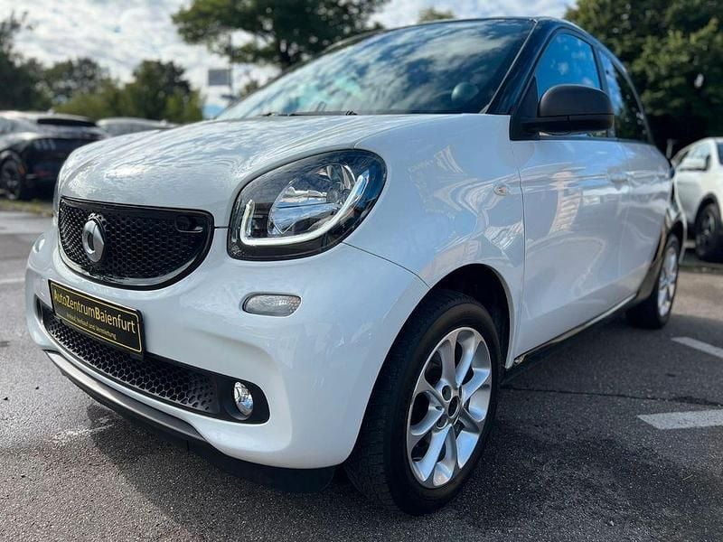 Schwarz Gebraucht 2018 Smart ForFour Limousine | 9.399 € (Guter Preis) - Bild 1/4