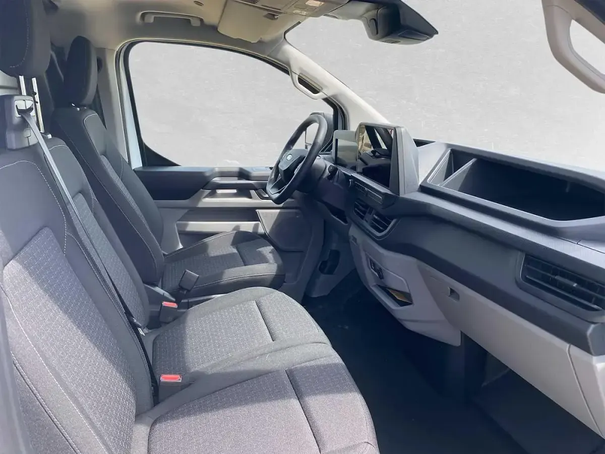 Nowe Ford Transit Custom 170 KM (125 kW) 2026 Biały Sedan/Limuzyna