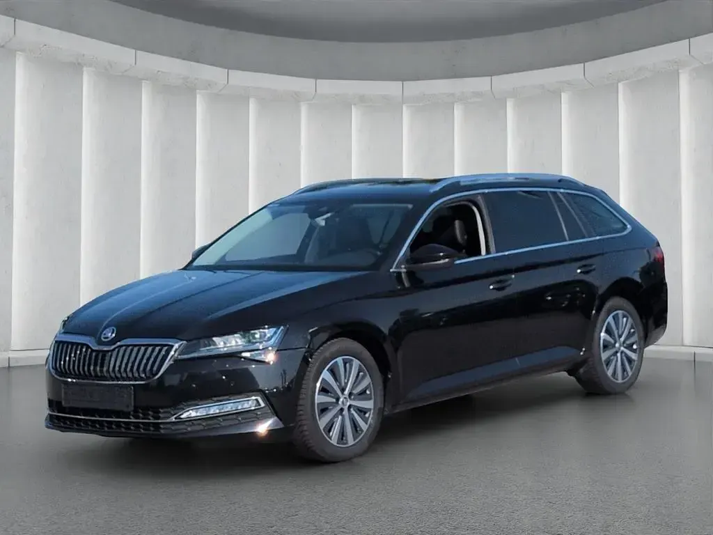Gebraucht Skoda Superb Premium Edition 200 PS (147 kW) 2021 Schwarz Kombi