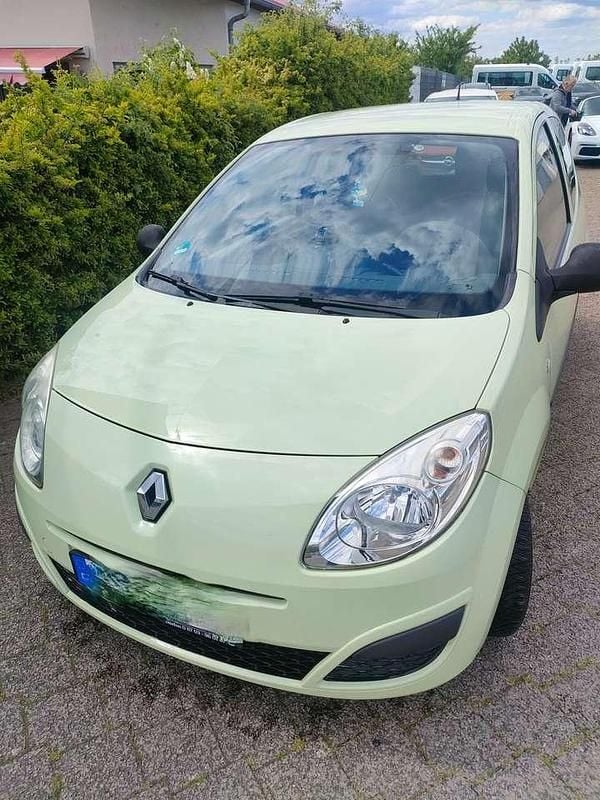 Grün Gebraucht 2009 Renault Twingo Kleinwagen | 2.200 € (Fairer Preis) - Bild 1/4