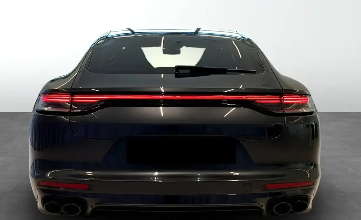 Gebraucht Porsche Panamera 4 E-Hybrid Platinum Edition 460 PS (338 kW) 2022 Vulkangrau Kleinwagen