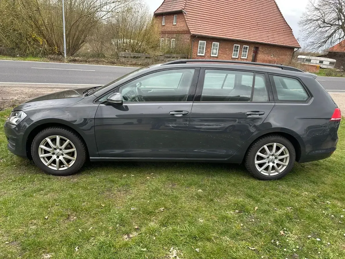 Gebraucht VW Golf VII Comfortline 150 PS (110 kW) 2016 Grau Kombi