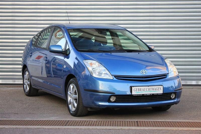 Blau Gebraucht 2005 Toyota Prius Sol Kleinwagen | 4.370 € (Etwas zu teuer) - Bild 1/4