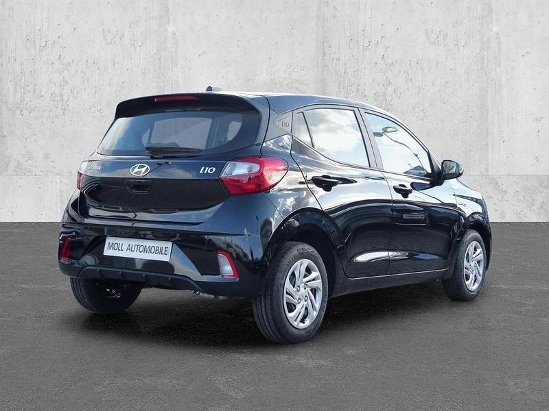 Neu Hyundai i10 Select 63 PS (46 kW) 2026 Schwarz Kleinwagen