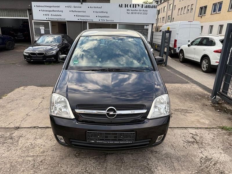 Schwarz Gebraucht 2005 Opel Meriva Van / Kleinbus | 3.490 € (Etwas zu teuer) - Bild 1/4
