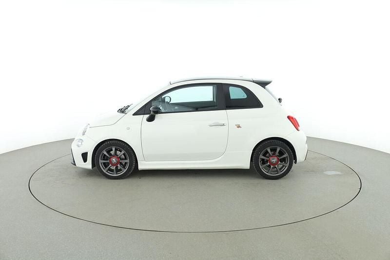 Second-hand Abarth 595 165 CP (121 kW) 2022 Alb Berlinǎ