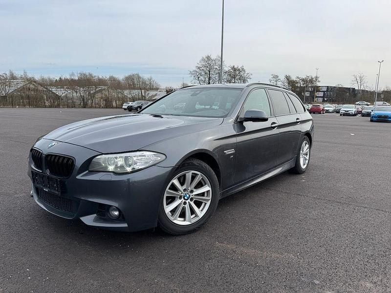 Gebraucht BMW 520 190 PS (139 kW) 2015 Grau Limousine