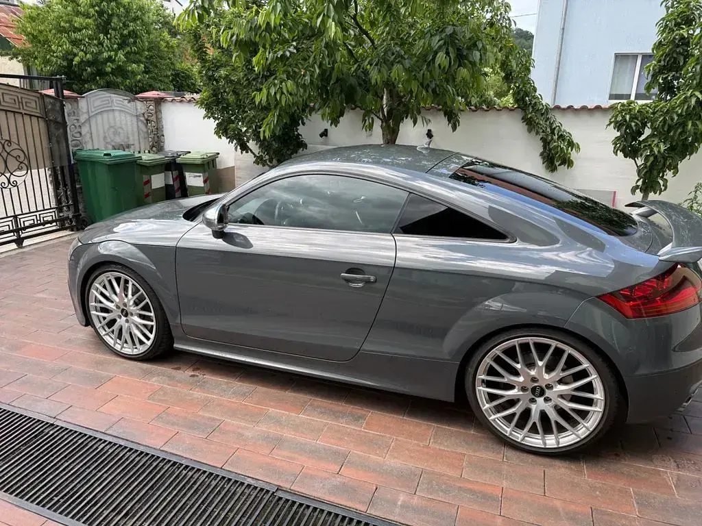 Gebraucht Audi TTS Sport 272 PS (200 kW) 2014 Grau Coupé