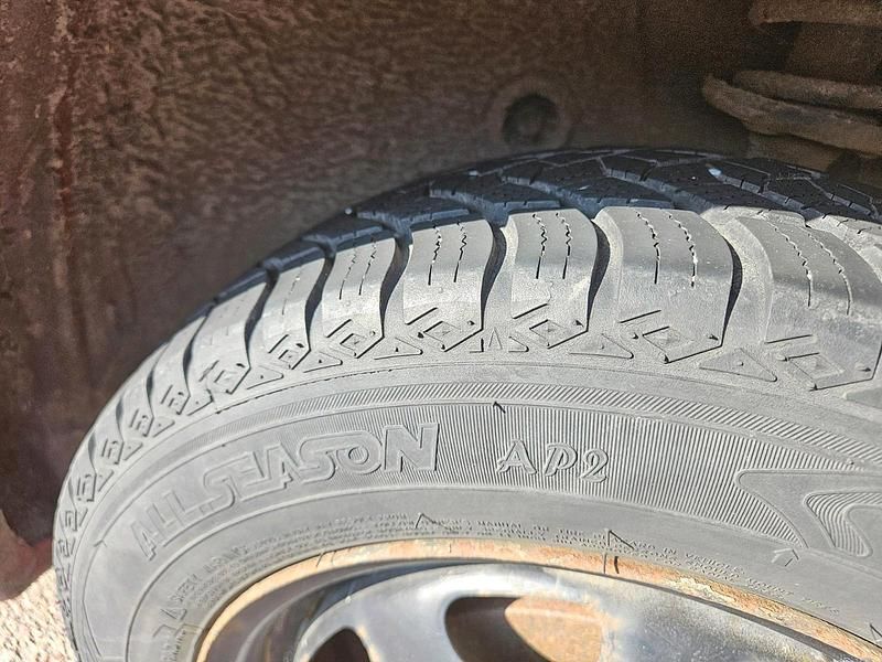 Gebraucht VW Polo 75 PS (55 kW) 1997 Rot Kleinwagen