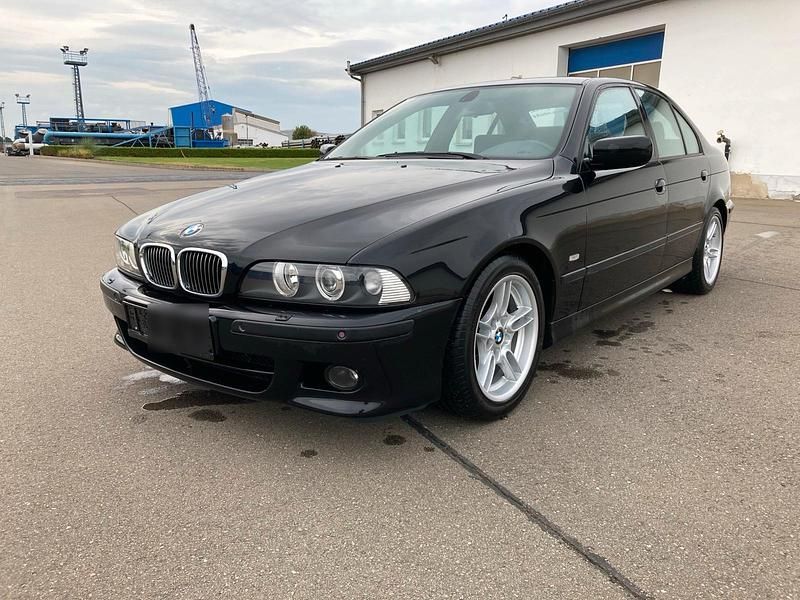 Schwarz Gebraucht 2002 BMW 530 M Sport Limousine | 7.500 € (Guter Preis) - Bild 1/4