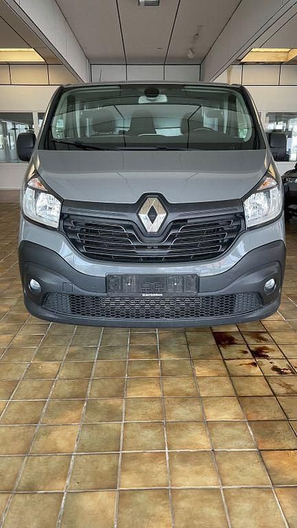 Gebraucht Renault Trafic 120 PS (88 kW) 2019 Grau Van / Kleinbus