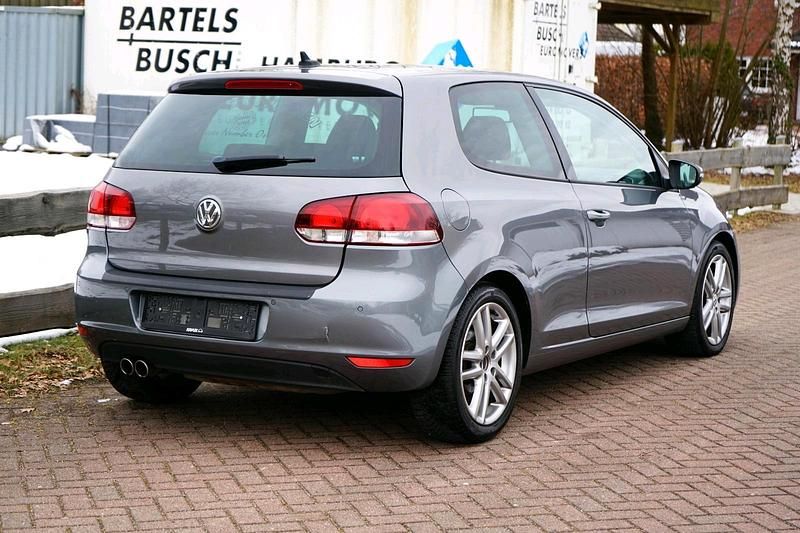 Gebraucht VW Golf VI Highline 122 PS (89 kW) 2009 Grau Kleinwagen