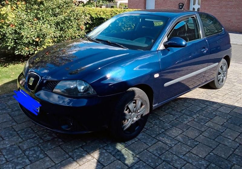 Blau Gebraucht 2008 Seat Ibiza Limousine | 3.050 € (Fairer Preis) - Bild 1/4