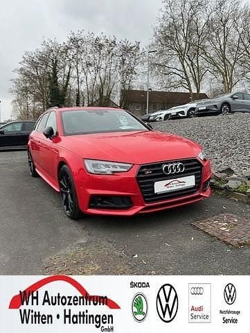 Gebraucht Audi S4 Ambiente 354 PS (260 kW) 2018 Misanorot perleffekt Kombi